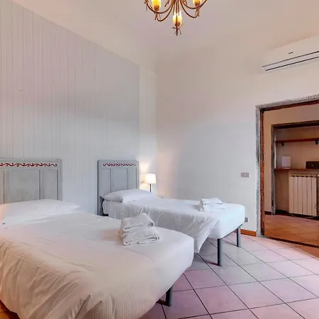 Ginori 3 G Apartment